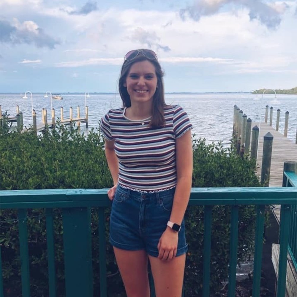 Meet your Posher, Lauren